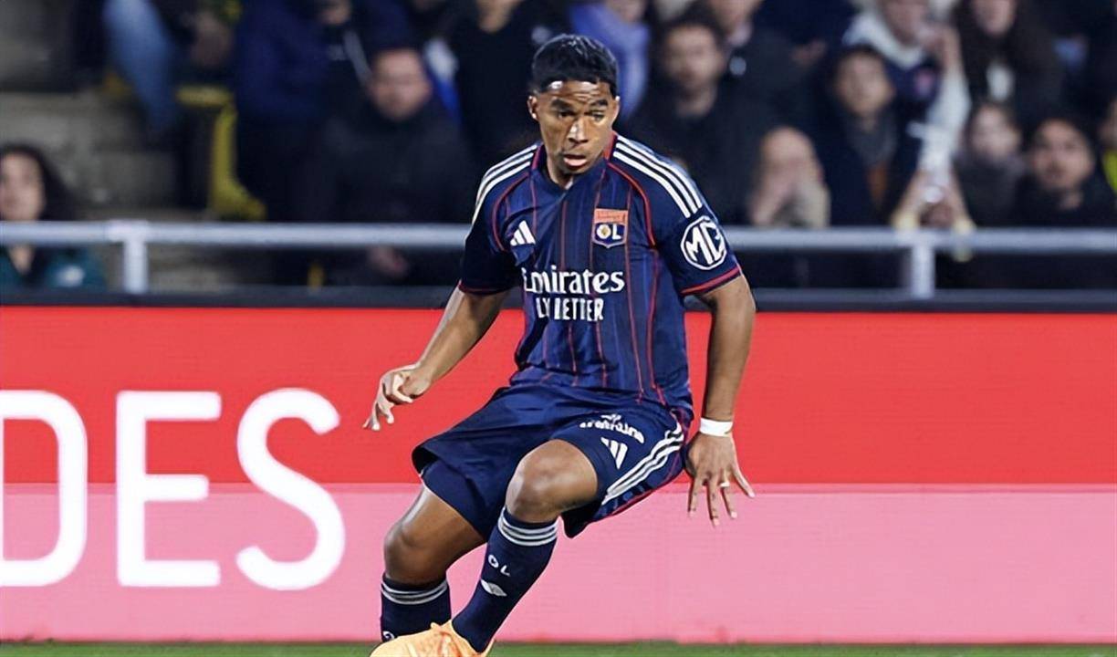 6场造7球！从皇马水货到法甲大腿，19岁天才一个月身价翻倍，4大英超豪门疯抢皇马不放人